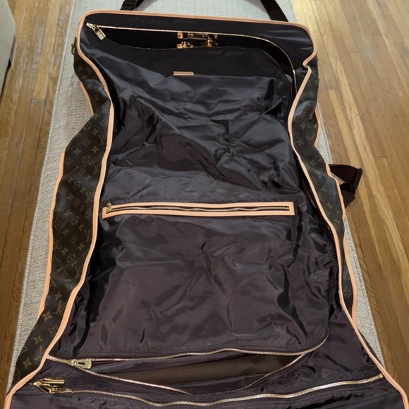 Louis Vuitton Monogram Portable 5 Cintres Travel Bag - Picture 10 of 11